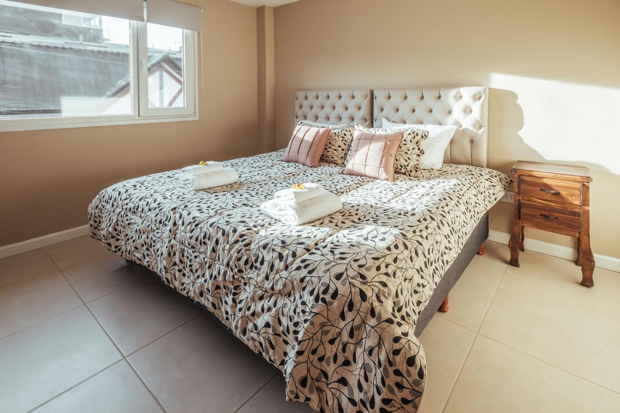 Gray Fox Apartments San Martin Ushuaia Exterior foto